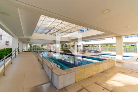 Apartamento à venda com 66m², 2 quartos e 1 vaga Apartamento à venda com 66m², 2 quartos e 1 vagaÁrea Comum - Piscina
