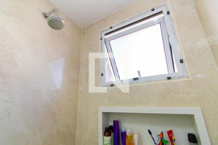 Apartamento à venda com 66m², 2 quartos e 1 vaga Apartamento à venda com 66m², 2 quartos e 1 vagaBanheiro da Suíte