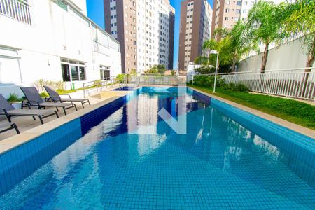 Apartamento à venda com 66m², 2 quartos e 1 vaga Apartamento à venda com 66m², 2 quartos e 1 vagaÁrea Comum - Piscina
