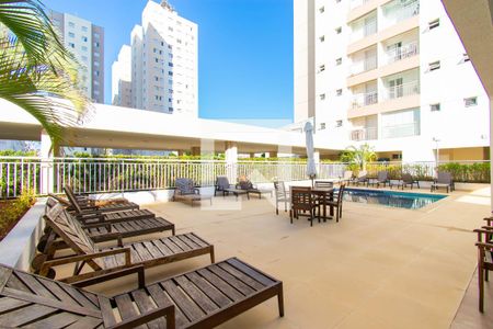 Apartamento à venda com 66m², 2 quartos e 1 vaga Apartamento à venda com 66m², 2 quartos e 1 vagaÁrea Comum - Piscina