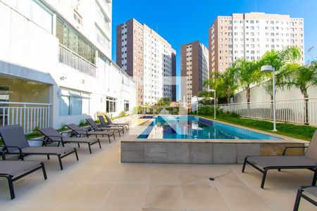Apartamento à venda com 66m², 2 quartos e 1 vaga Apartamento à venda com 66m², 2 quartos e 1 vagaÁrea Comum - Piscina