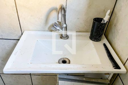 Casa à venda com 320m², 3 quartos e 2 vagas Casa à venda com 320m², 3 quartos e 2 vagasBanheiro