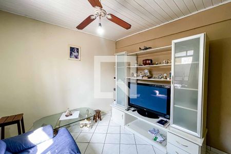 Sala de casa à venda com 3 quartos, 320m² em Parque Peruche, São Paulo