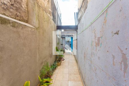 Casa para alugar com 68m², 1 quarto e sem vaga Casa para alugar com 68m², 1 quarto e sem vagaCorredor entrada