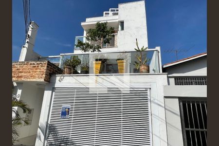 Casa à venda com 364m², 4 quartos e 3 vagasFachada 