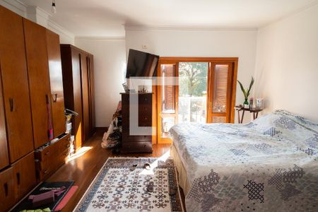 Casa à venda com 364m², 4 quartos e 3 vagasSuíte 2