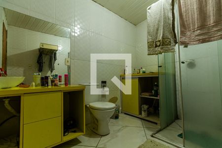 Casa à venda com 600m², 5 quartos e 3 vagas Casa à venda com 600m², 5 quartos e 3 vagasBanheiro 2