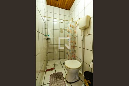 Banheiro de casa à venda com 5 quartos, 600m² em Ipanema, Porto Alegre