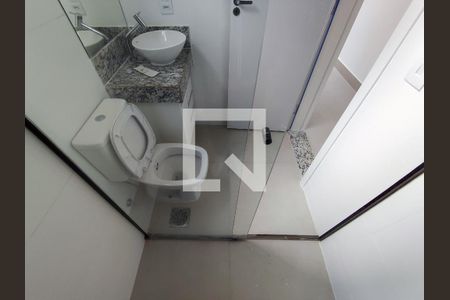 Apartamento para alugar com 66m², 2 quartos e 2 vagas Apartamento para alugar com 66m², 2 quartos e 2 vagasBanheiro