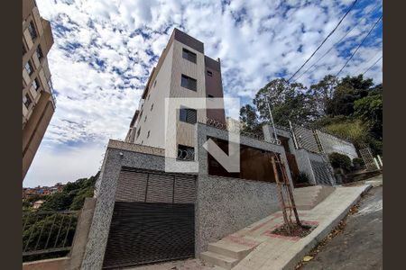 Apartamento para alugar com 66m², 2 quartos e 2 vagas