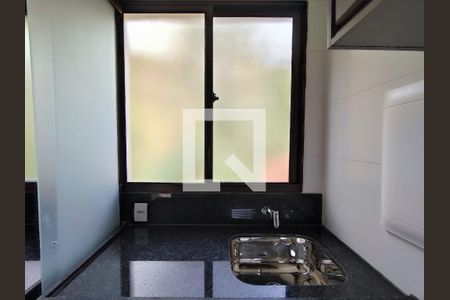 Apartamento para alugar com 66m², 2 quartos e 2 vagas Apartamento para alugar com 66m², 2 quartos e 2 vagasCozinha