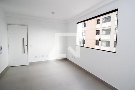 Apartamento para alugar com 70m², 3 quartos e 2 vagasSala