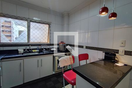 Cozinha de apartamento à venda com 5 quartos, 300m² em Cambuí, Campinas