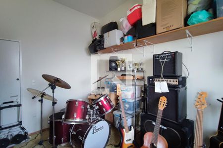 Apartamento à venda com 300m², 5 quartos e 2 vagasQuarto 