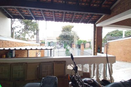 Vista da Sala  de casa para alugar com 6 quartos, 330m² em Jardim Campos Eliseos, Campinas