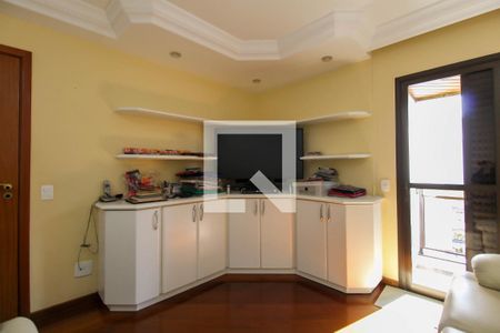 Apartamento à venda com 220m², 4 quartos e 3 vagas Apartamento à venda com 220m², 4 quartos e 3 vagasSala de Tv