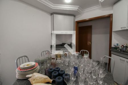 Apartamento à venda com 220m², 4 quartos e 3 vagas Apartamento à venda com 220m², 4 quartos e 3 vagasCopa