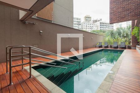 Studio à venda com 36m², 1 quarto e 1 vagaPiscina