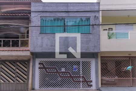 Casa para alugar com 102m², 3 quartos e 1 vagaFachada