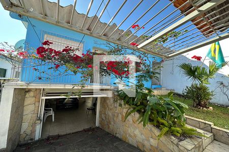 Casa para alugar com 126m², 3 quartos e 2 vagasFachada