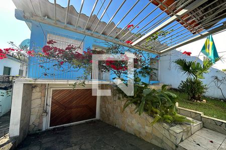 Casa para alugar com 126m², 3 quartos e 2 vagasFachada