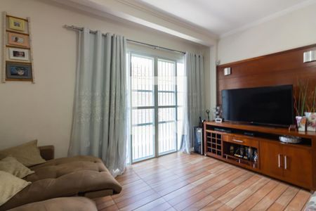 Sala  de casa à venda com 3 quartos, 135m² em Jaguaribe, Osasco