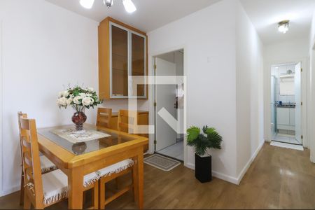 Apartamento para alugar com 59m², 2 quartos e 1 vaga Apartamento para alugar com 59m², 2 quartos e 1 vagaSala