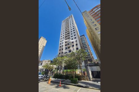 Apartamento para alugar com 59m², 2 quartos e 1 vaga Apartamento para alugar com 59m², 2 quartos e 1 vagaFachada