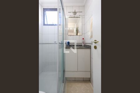 Apartamento para alugar com 59m², 2 quartos e 1 vaga Apartamento para alugar com 59m², 2 quartos e 1 vagaBanheiro