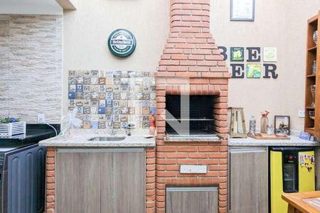 Casa à venda com 150m², 3 quartos e 4 vagas Casa à venda com 150m², 3 quartos e 4 vagasÁrea de serviço e churrasqueira