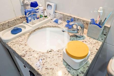 Casa à venda com 150m², 3 quartos e 4 vagas Casa à venda com 150m², 3 quartos e 4 vagasBanheiro da suíte 2