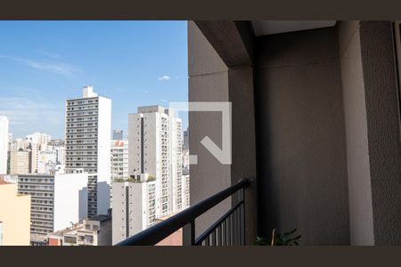 Varanda de kitnet/studio para alugar com 1 quarto, 17m² em República, São Paulo