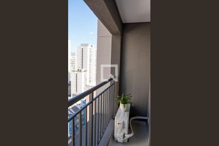Varanda de kitnet/studio para alugar com 1 quarto, 17m² em República, São Paulo