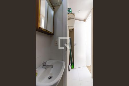 Apartamento para alugar com 120m², 3 quartos e 3 vagas Apartamento para alugar com 120m², 3 quartos e 3 vagasBanheiro de serviço