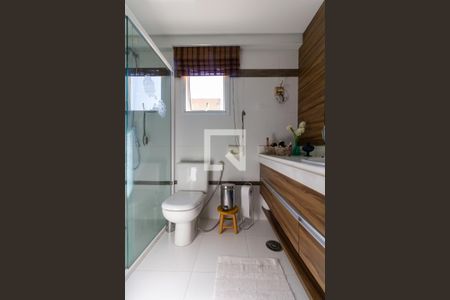 Apartamento para alugar com 120m², 3 quartos e 3 vagas Apartamento para alugar com 120m², 3 quartos e 3 vagasBanheiro da Suíte 1