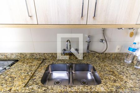 Apartamento para alugar com 120m², 3 quartos e 3 vagas Apartamento para alugar com 120m², 3 quartos e 3 vagasCozinha