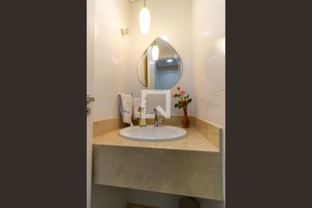 Apartamento para alugar com 120m², 3 quartos e 3 vagas Apartamento para alugar com 120m², 3 quartos e 3 vagasLavabo