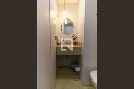 Apartamento para alugar com 120m², 3 quartos e 3 vagas Apartamento para alugar com 120m², 3 quartos e 3 vagasLavabo