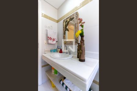 Apartamento para alugar com 120m², 3 quartos e 3 vagas Apartamento para alugar com 120m², 3 quartos e 3 vagasBanheiro da Suíte 2