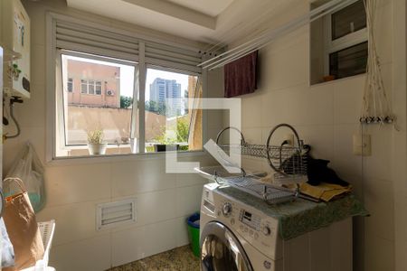 Apartamento para alugar com 120m², 3 quartos e 3 vagas Apartamento para alugar com 120m², 3 quartos e 3 vagasÁrea de Serviço