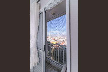 Apartamento para alugar com 75m², 3 quartos e 2 vagasSuíte - Sacada