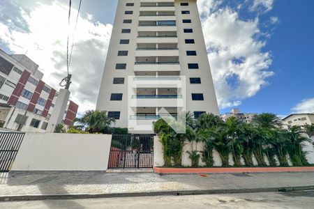 Fachada de apartamento para alugar com 2 quartos, 85m² em Vila Julia, Guarujá