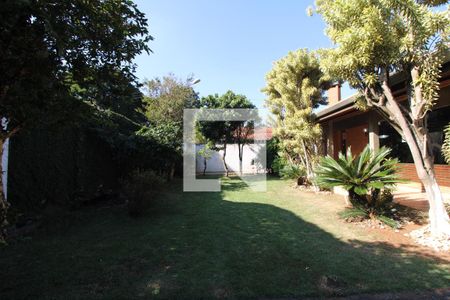 Casa para alugar com 340m², 3 quartos e 8 vagasJardim - garagem