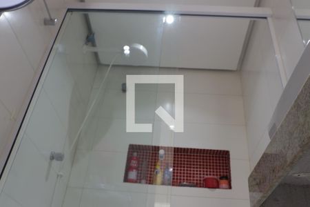 Apartamento à venda com 260m², 4 quartos e 3 vagasBanheiro da Suíte 2