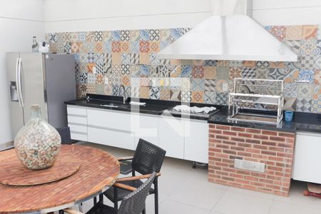 Apartamento à venda com 260m², 4 quartos e 3 vagasChurrasqueira