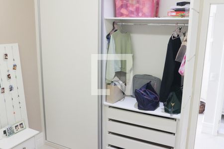 Apartamento à venda com 260m², 4 quartos e 3 vagasQuarto 1
