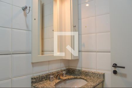 Apartamento à venda com 77m², 3 quartos e 2 vagasBanheiro da Suíte