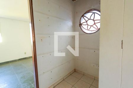 Casa à venda com 180m², 3 quartos e 1 vaga Casa à venda com 180m², 3 quartos e 1 vagaCloset