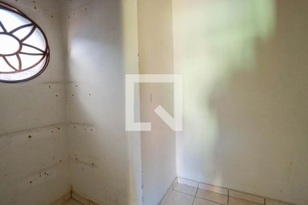 Casa à venda com 180m², 3 quartos e 1 vaga Casa à venda com 180m², 3 quartos e 1 vagaCloset