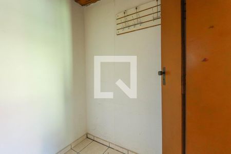 Casa à venda com 180m², 3 quartos e 1 vaga Casa à venda com 180m², 3 quartos e 1 vagaCloset
